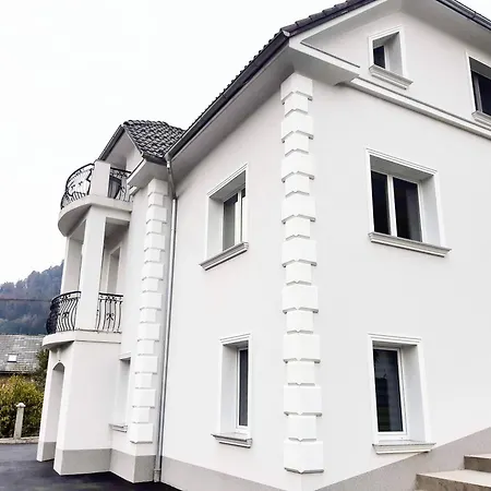 Villa Hillside Apartment Jesenice Exterior photo